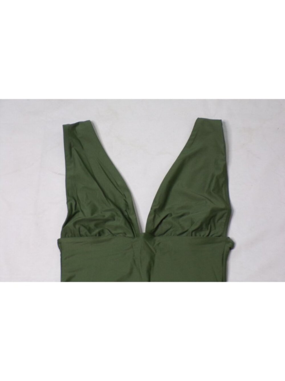 🆕J CREW V-Neck Plunge One-Piece Swimsuit Safari Green 14 - Picture 3 of 5
